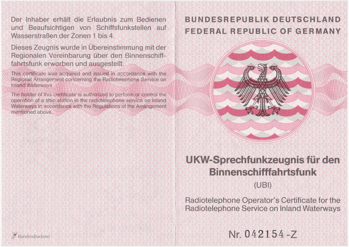 UKW-Sprechfunkzeugnis_für_den_Binnenschifffahrtsfunk_UBI_(retuschiert).jpg